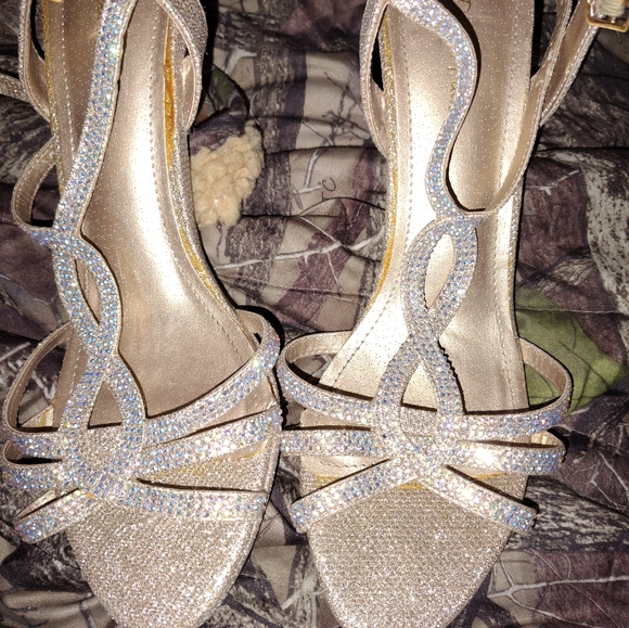 Prom heels - Picture 3 of 3